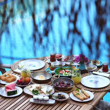 Roka فندق مبيت وإفطار 2*