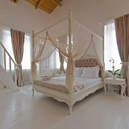 Roka ألاتشاتي