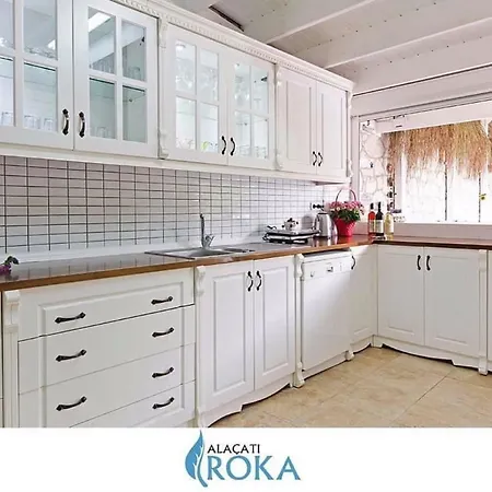 Roka 2* ألاتشاتي