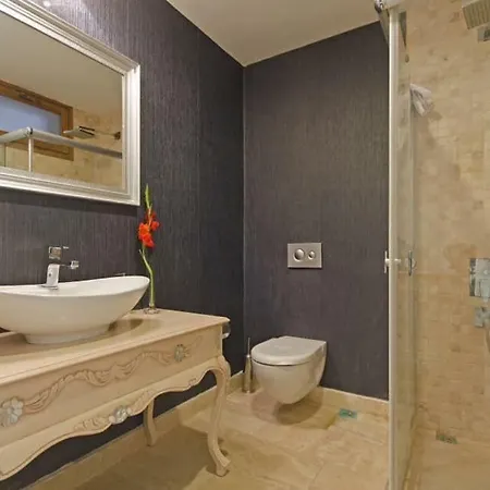 Roka فندق مبيت وإفطار 2*